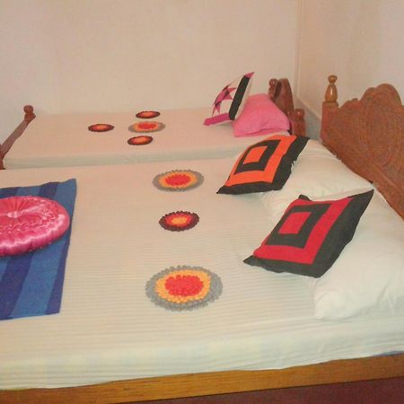 Lak Nilla Guest House ギリタレ 部屋 写真