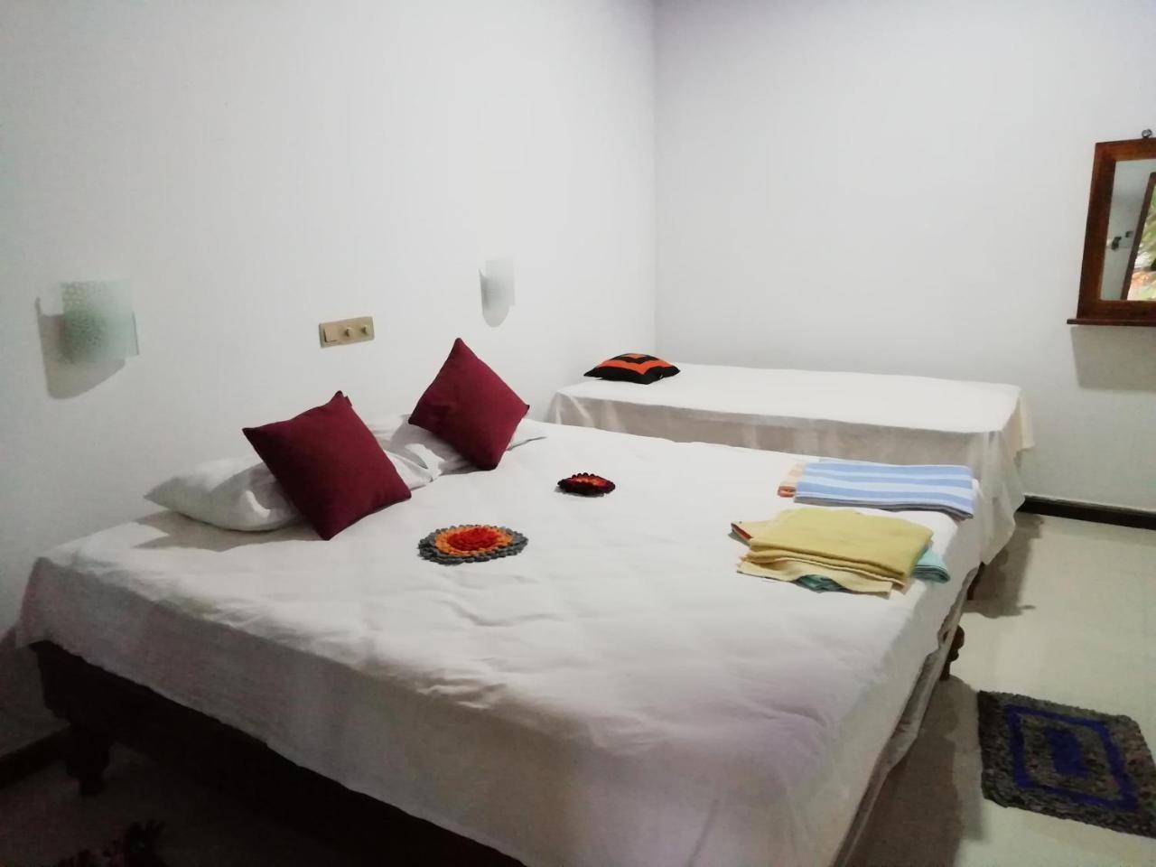 Lak Nilla Guest House ギリタレ エクステリア 写真